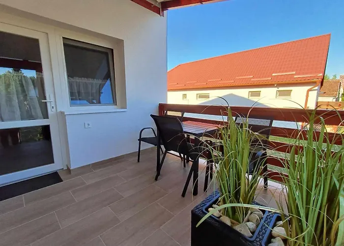 Mini Zoo Апартаменты